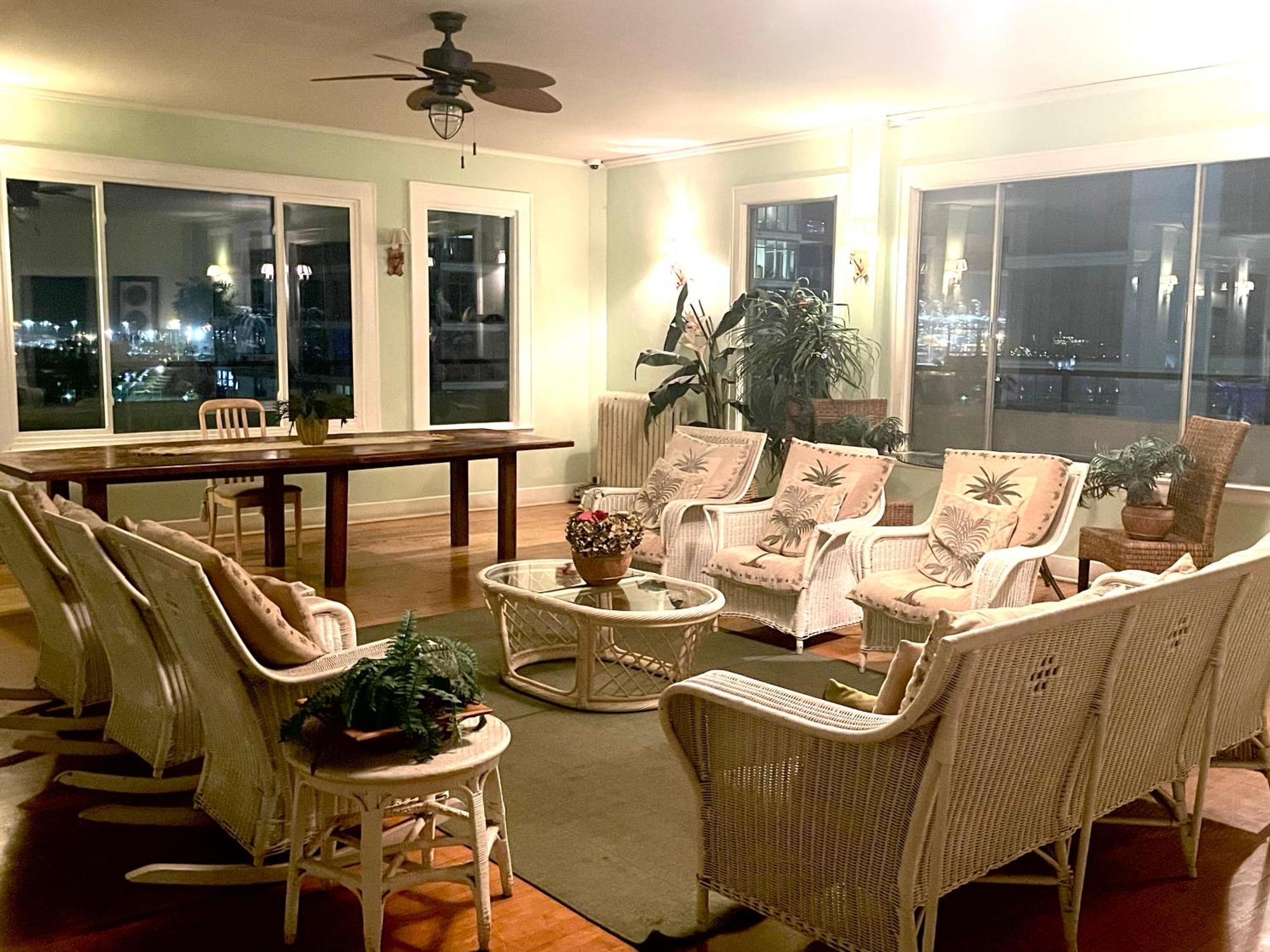 Your Penthouse Ocean View With City Lights And Queen Mary Too Long Beach Kültér fotó